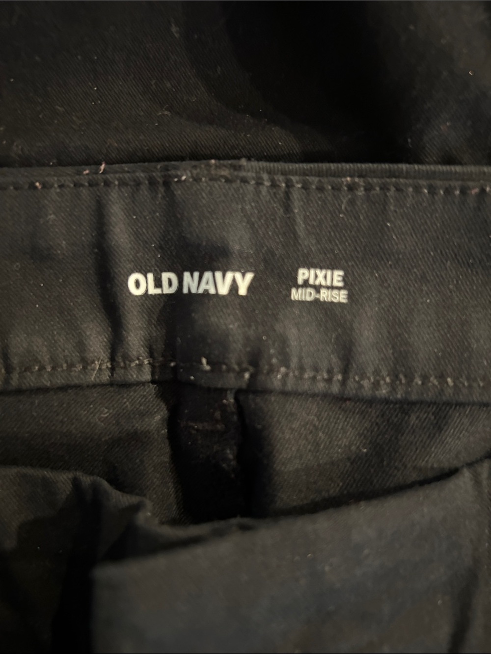 Old Navy Pixie Mid-Rise Pants in Black - Picture 2 of 3